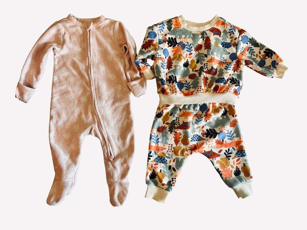 Old Navy Forest Animal Sweatshirt Set Size 3-6 M Multi